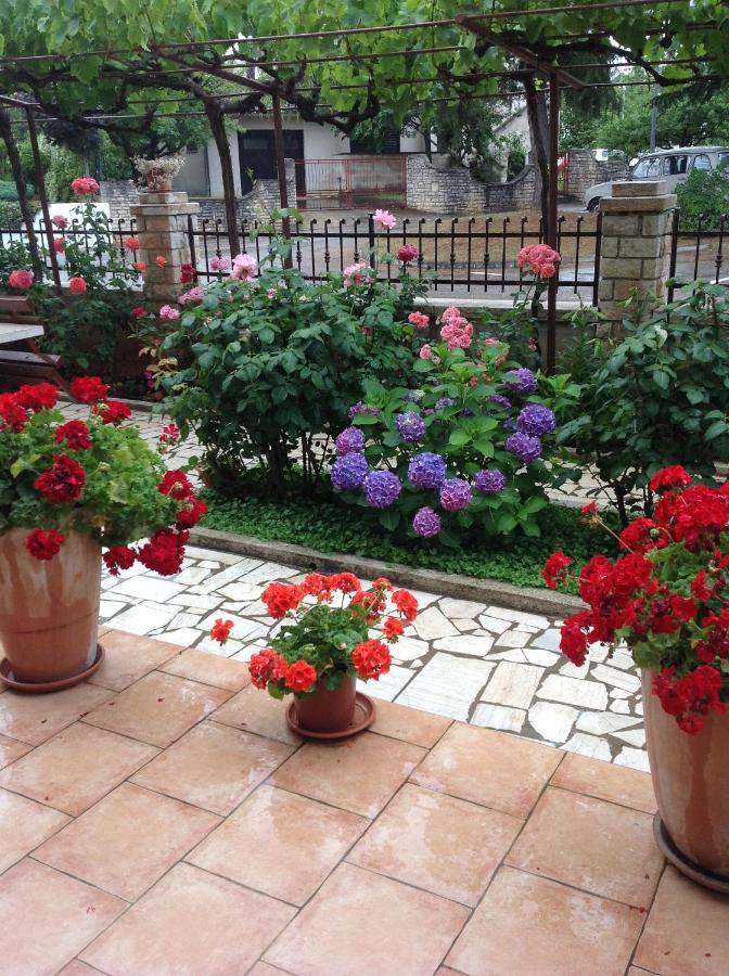 Vila Alma Пореч Экстерьер фото